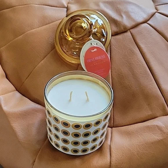 COPY - Opalhouse jungalow candle - Picture 3 of 5